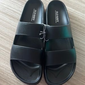 Black Old Navy slides- BRAND NEW NEVER WORN!